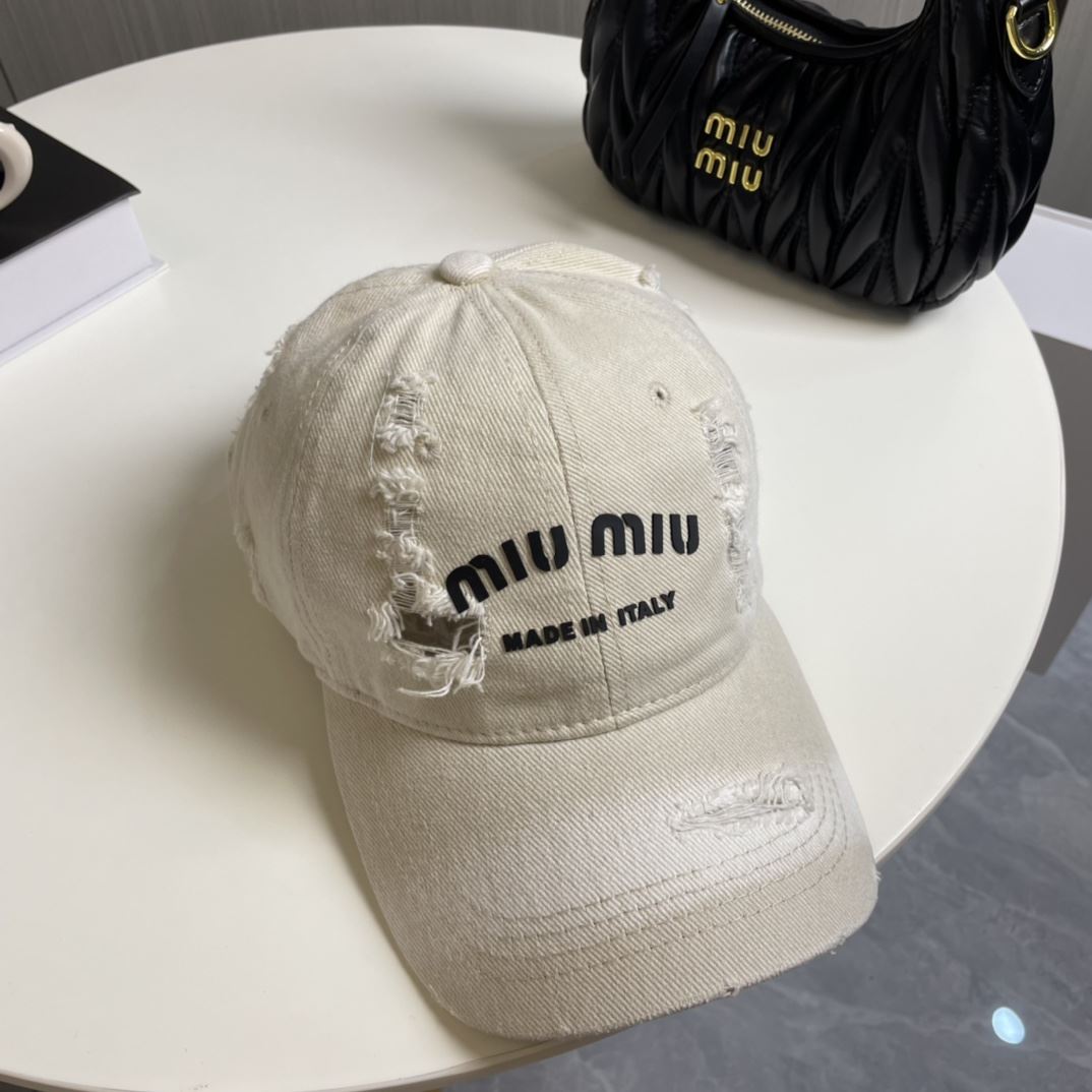 Miu Miu Caps